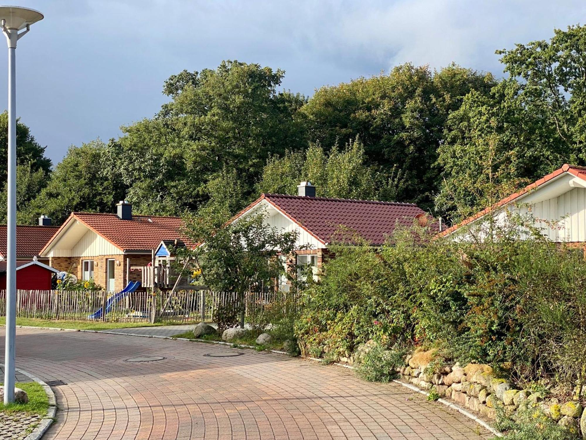 Feriendorf Suedstrand Haus 49 Pelzerhaken Exteriör bild